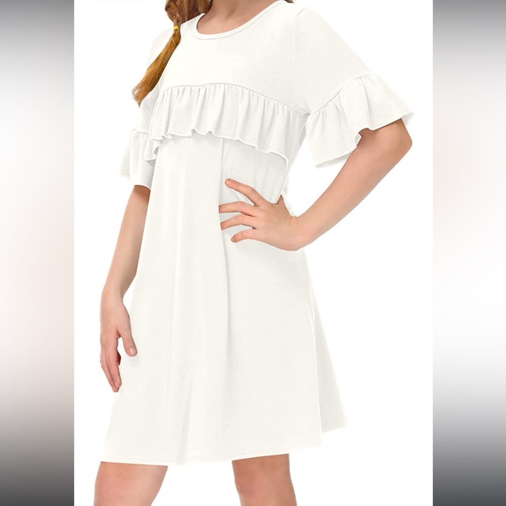 Besser Bay shirt sleeve dress. Girls size 130/7-8 years/M